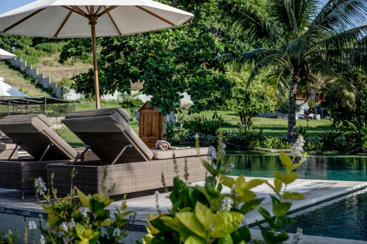 Kokomo Resort Gili Gede Extérieur photo